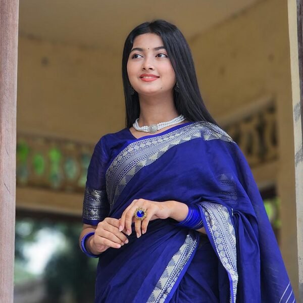 সুতি কাপড়ের শাড়ী